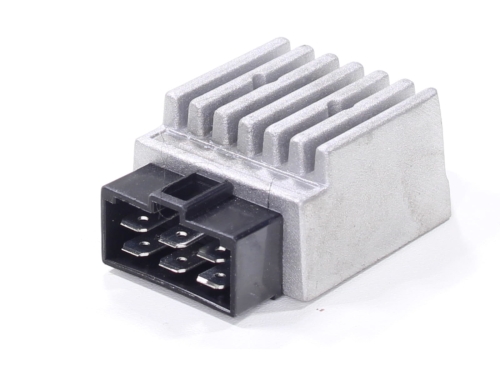 REGULATOR NAPIĘCIA DERBI GPR, SENDA 