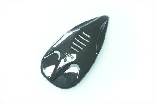 WLOT POWIETRZA KASKU MAX 617 