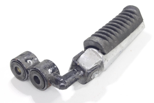 PODNÓŻEK KIEROWCY STREET LEWY CZARNO-SREBRNY 